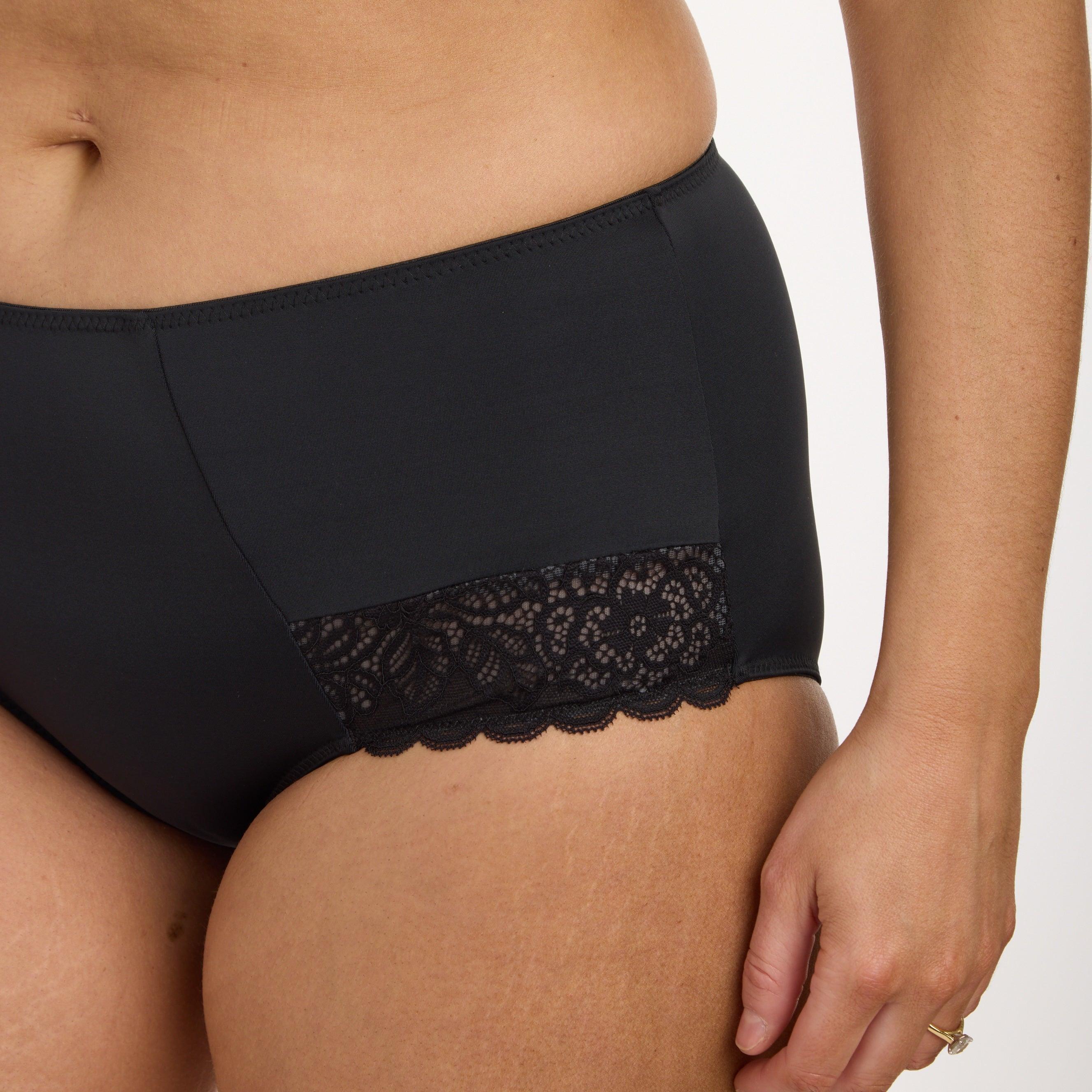 Lily Lace Full Brief - Black