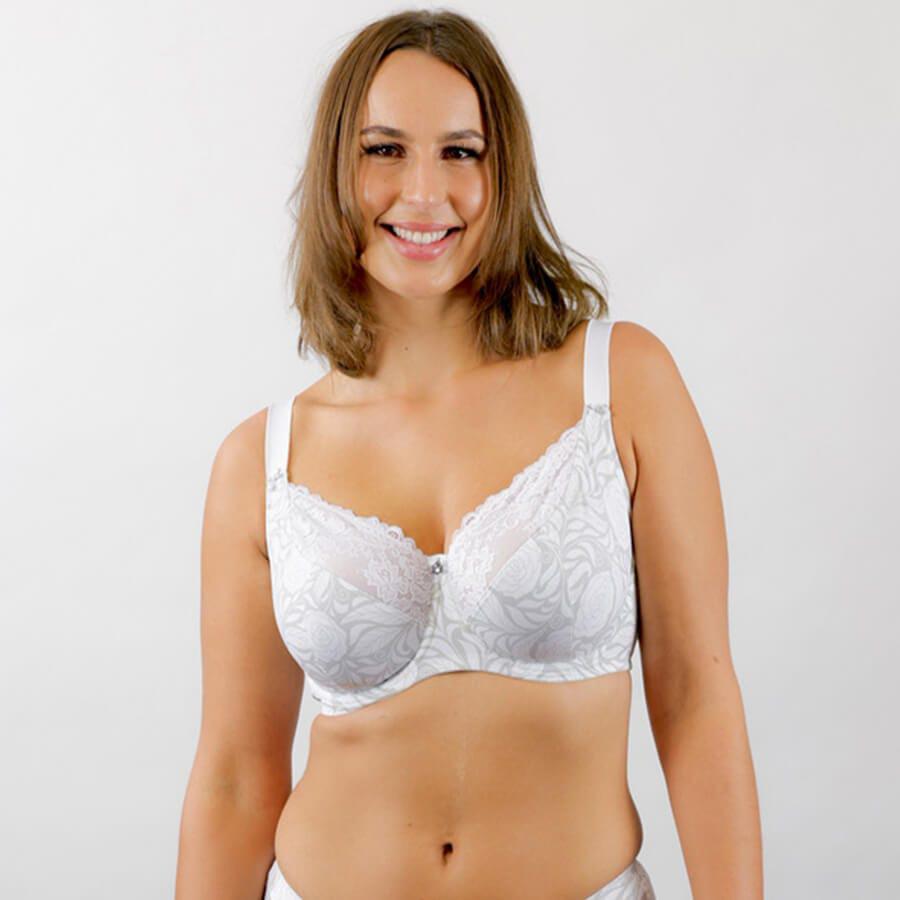 Model wearing Underwire Bra - Enhanced Support - Signature Print in Ice Rose Front
